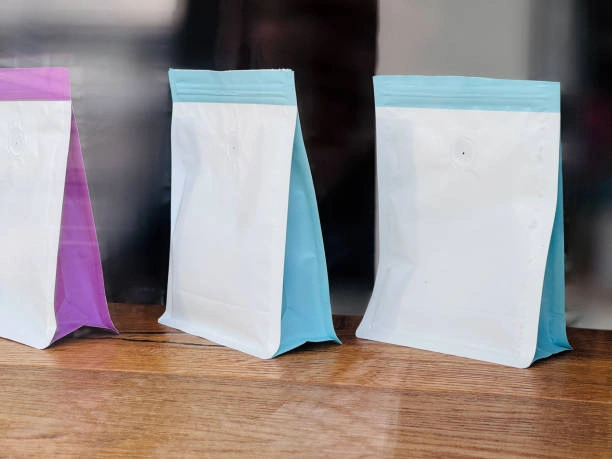 Do Biodegradable Bags Decompose in Landfill 4 What’s the Difference Between Landfill Biodegradable and Home Compostable Plastic