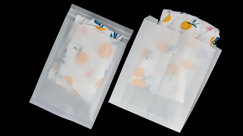 what are Wax Paper Bags Made Of