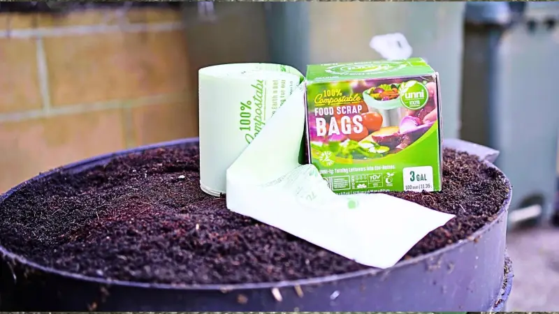 What to Do With Compostable Bags: A Comprehensive Guide 3 what to do with compost bags (1)