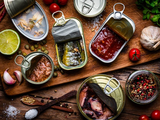 Retort Pouch vs Can: Which Packaging Reigns Supreme? 2 Retort Pouch vs Can Physical Characteristics