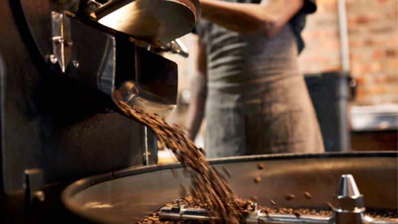 Can You Vacuum Seal Coffee Beans: The Ultimate Guide in 2025 4 Should Roasters Invest in Vacuum Sealers