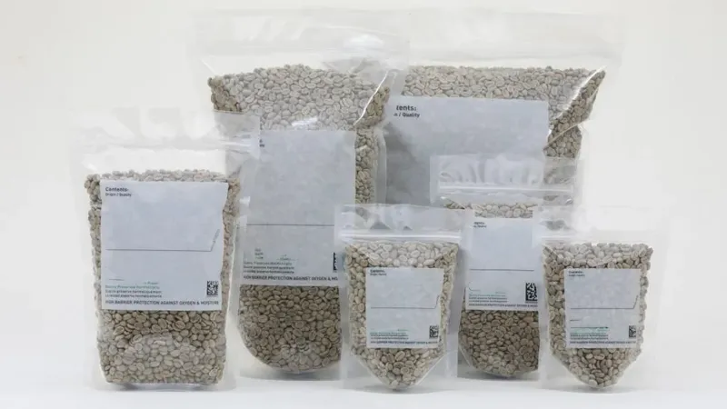 Transparent sealed bags for packaging fresh coffee